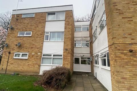 2 bedroom flat for sale - Haynes Close, SLOUGH