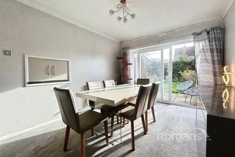 3 bedroom semi-detached house for sale, White Acres Road, Mytchett, Camberley