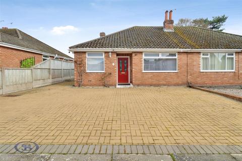 2 bedroom semi-detached bungalow for sale - Laureston Avenue, Crewe