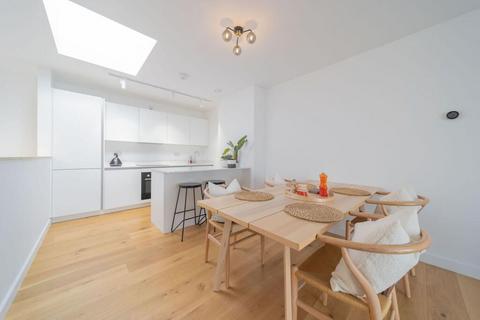 2 bedroom flat to rent, Makers Place, Sheffield