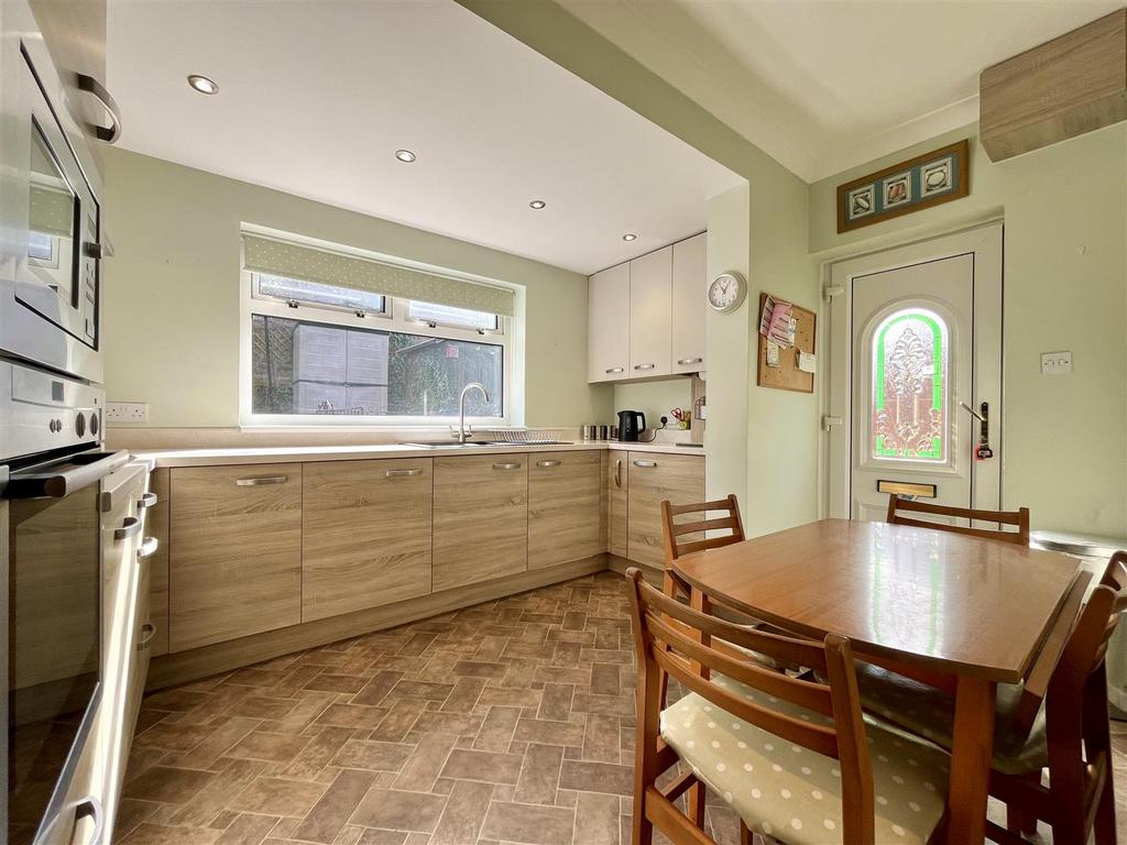 Bramleys Estate Agents - Barcroft Road - Newsome (