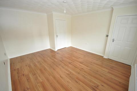 3 bedroom semi-detached house for sale, Bryson Close, Thorne, Doncaster, DN8