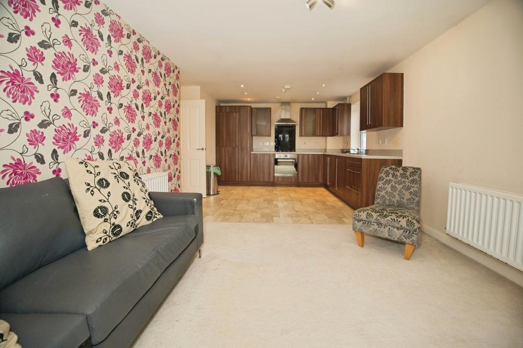 Living/Dining Area