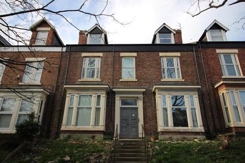 2 bedroom apartment to rent - Thornhill Gardens