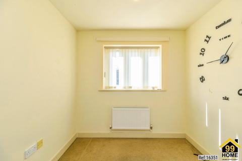 3 bedroom semi-detached house for sale, Ravenglass Croft, Milton Keynes, Buckinghamshire, MK10