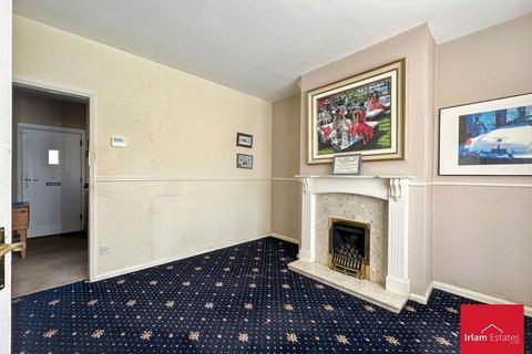 undefined, Warwick Road, Cadishead, M44