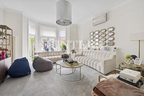 undefined, Maida Vale, London W9