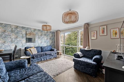 3 bedroom terraced house for sale, Hartscroft , Croydon CR0