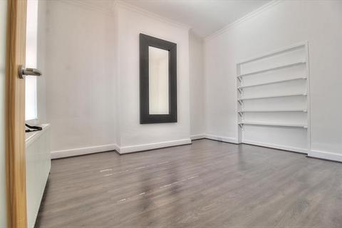 undefined, Lyndhurst Terrace, Newcastle Upon Tyne NE16