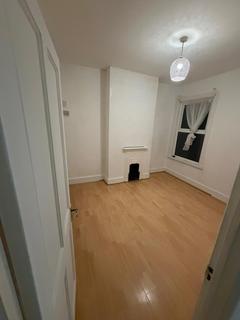 undefined, Lucerne Road, Thornton Heath CR7