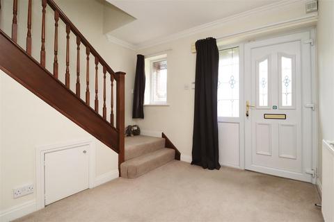 undefined, John Ward Close, Stamford Bridge