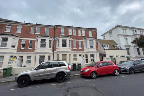 2 bedroom flat to rent - Saxon Court, 43-51 Ceylon Place, BN22