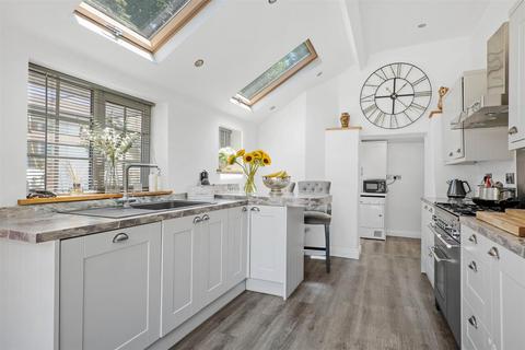 3 bedroom cottage for sale, Blacksmiths Lane, Evesham WR11