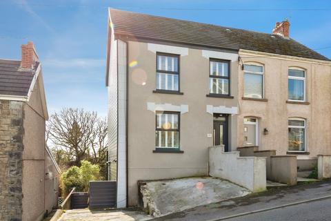 undefined, Heol Y Banc, Llanelli SA15