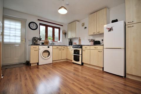 undefined, Bove Moor Close, Street