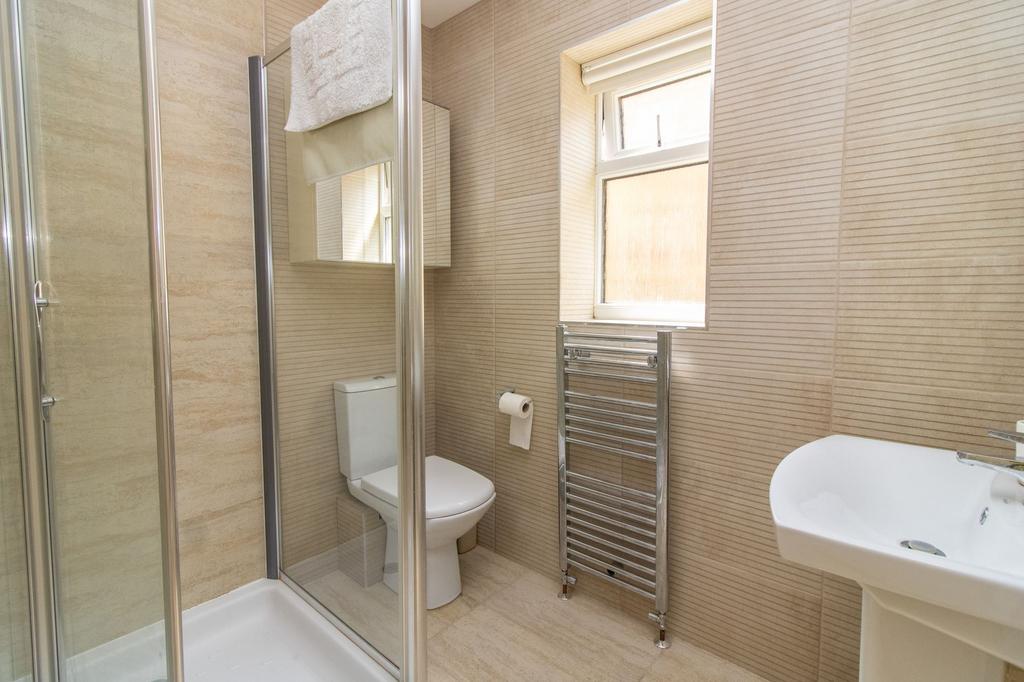 En suite shower room