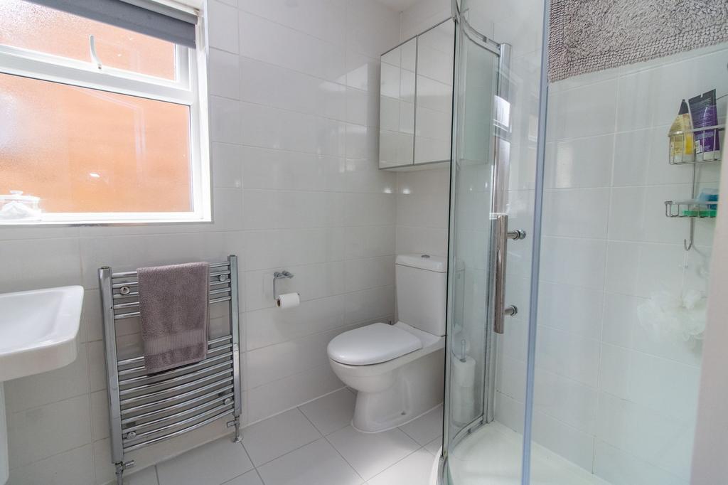 En suite shower room