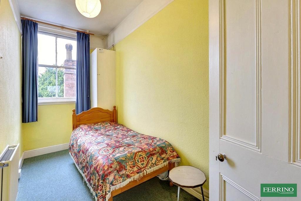 Bedroom 4 / Study