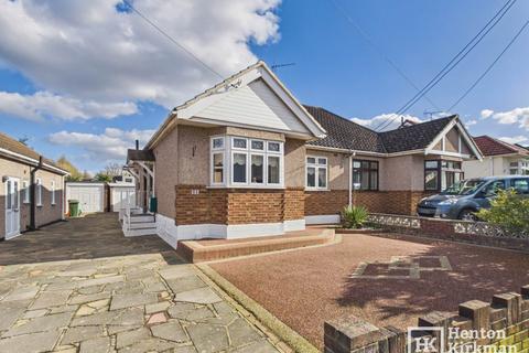 2 bedroom semi-detached house for sale - Perry Street, Billericay