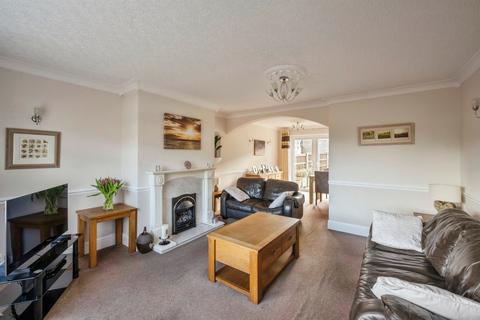 3 bedroom semi-detached house for sale, Cherry Tree Drive, Dunscroft, Doncaster