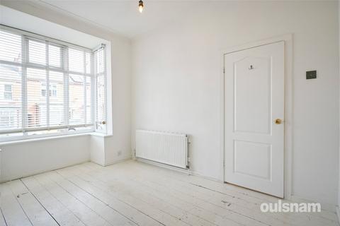 3 bedroom semi-detached house for sale, Beakes Road, Bearwood, West Midlands, B67