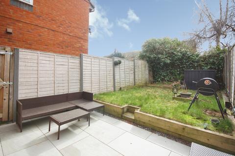 2 bedroom semi-detached house for sale, Horsepool Hollow, Leamington Spa, Warwickshire, CV31