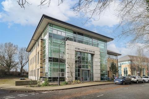 undefined, 5 Frayswater Place, Uxbridge