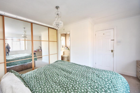 5 bedroom detached house for sale, Greenside Park, Luton