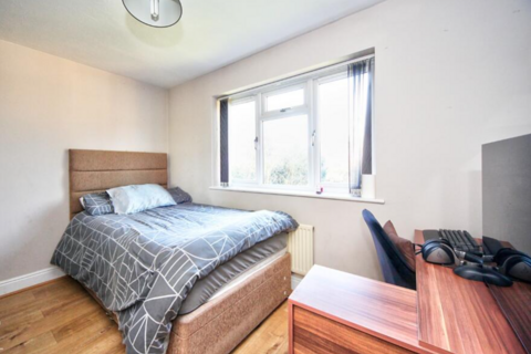 5 bedroom detached house for sale, Greenside Park, Luton