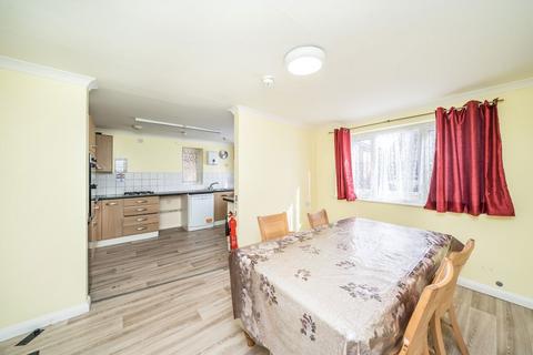 5 bedroom house for sale, Old Hospital Close, London SW12
