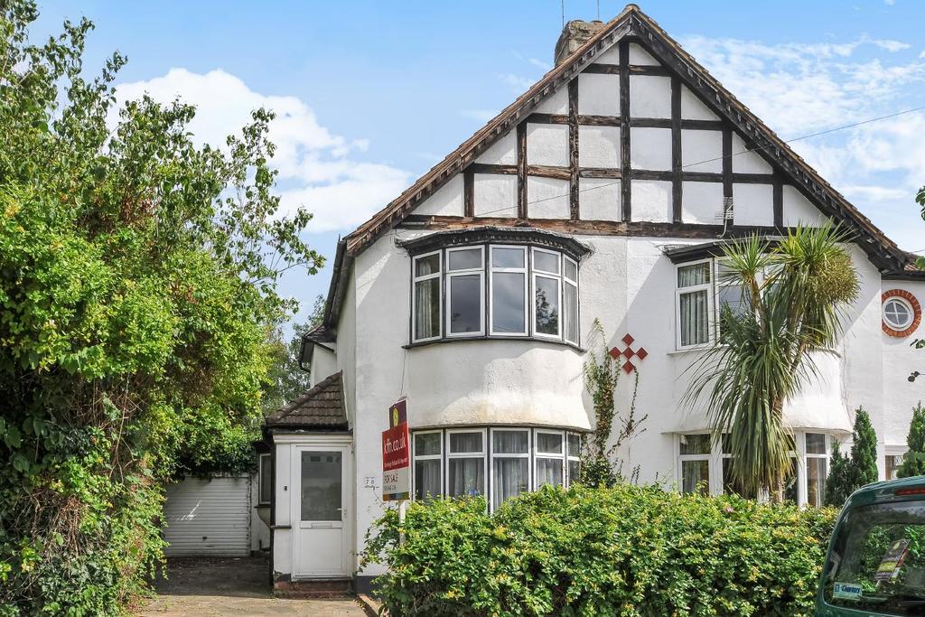 Hayes Wood Avenue, Hayes, BR2 2 bed semidetached house £484,950