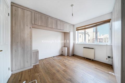 2 bedroom flat to rent, Langbourne Place, London, E14
