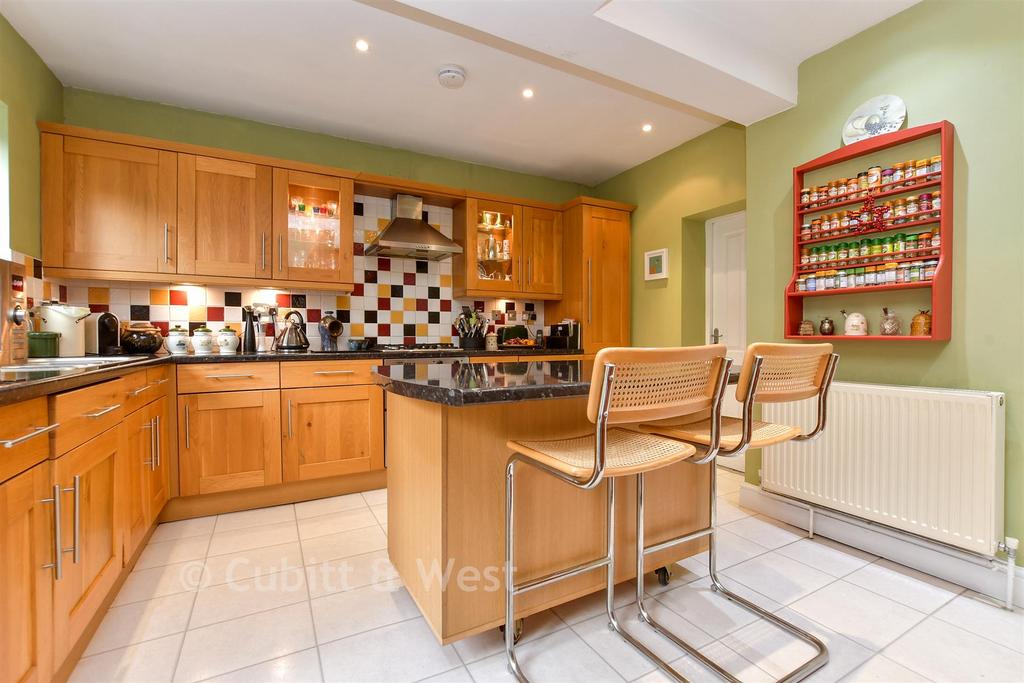Kitchen/Breakfast Room