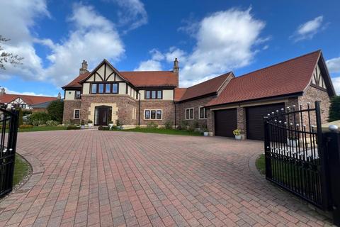 6 bedroom detached house for sale - Black Wood, Wynyard, Billingham