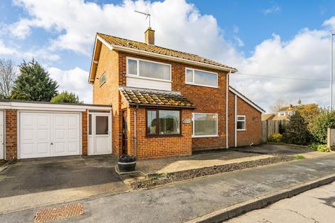 4 bedroom link detached house for sale, Eastgate, Shipdham