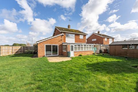 4 bedroom link detached house for sale, Eastgate, Shipdham