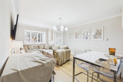 2 bedroom terraced house for sale, Montbretia Close, Stanway
