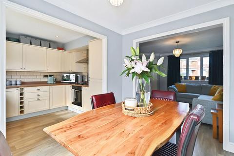 undefined, Pondmore Way, Ashford TN25