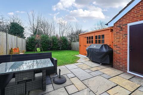 undefined, Pondmore Way, Ashford TN25
