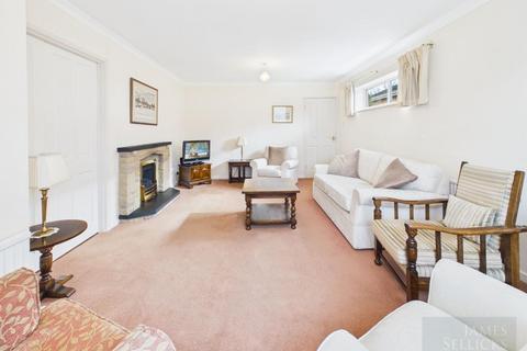 undefined, Hollies Way, Bushby, Leicestershire