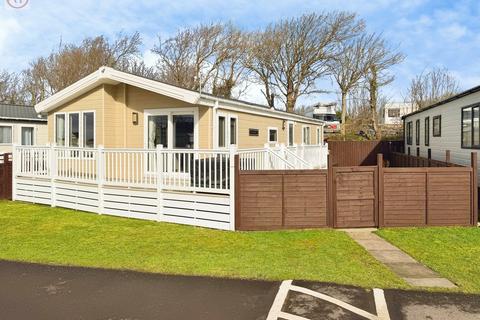 2 bedroom lodge for sale - Berrow Road, Burnham on Sea, TA8