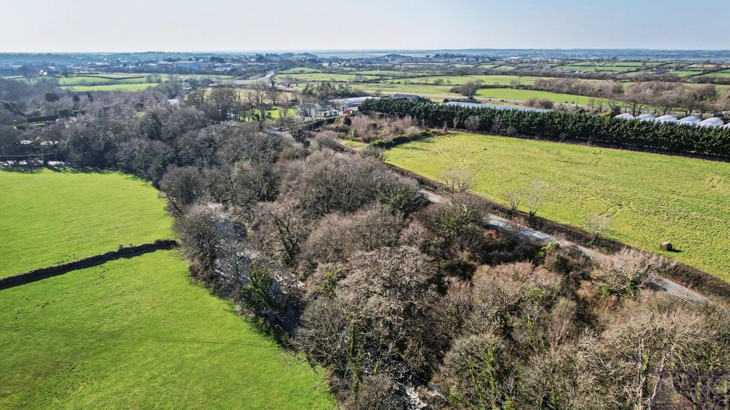 River Frontage to Seiont River