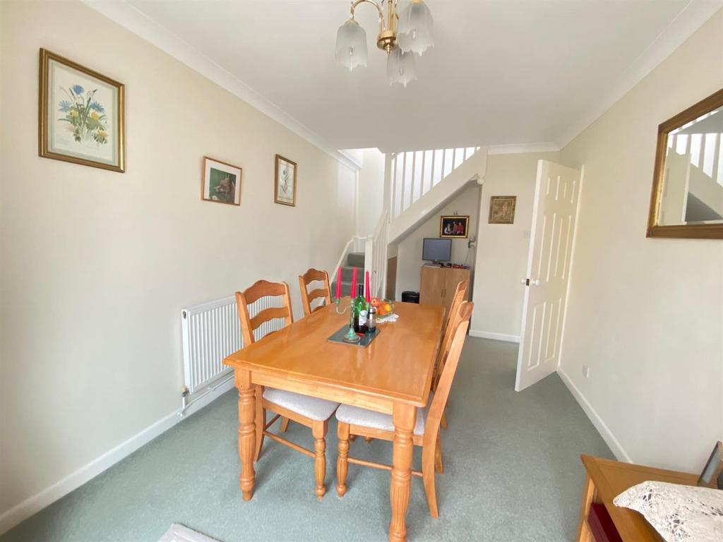 Dining Room.jpg