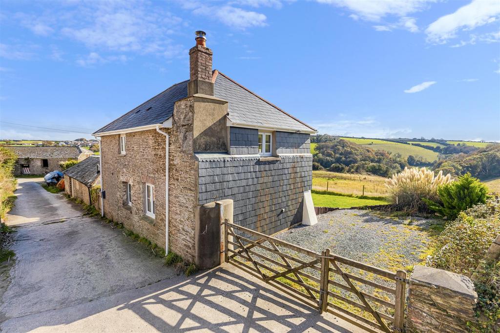 A01 - 2 Nutcombe Cottages, East Allington - 251017