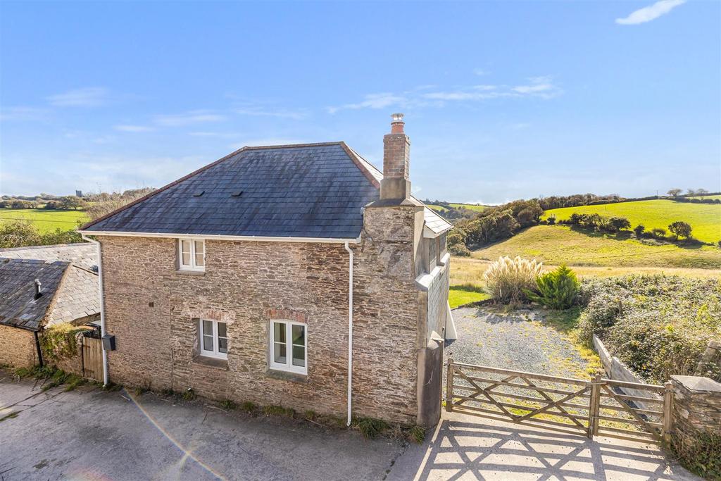 A02 - 2 Nutcombe Cottages, East Allington - 251017