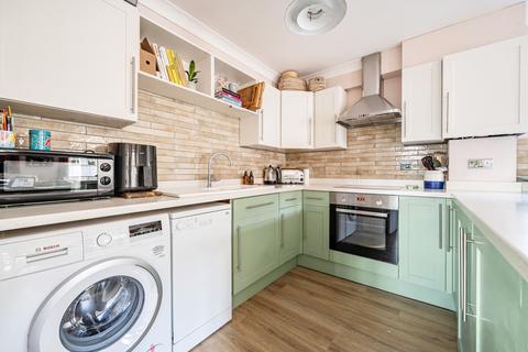 undefined, High Street, Godalming, GU7