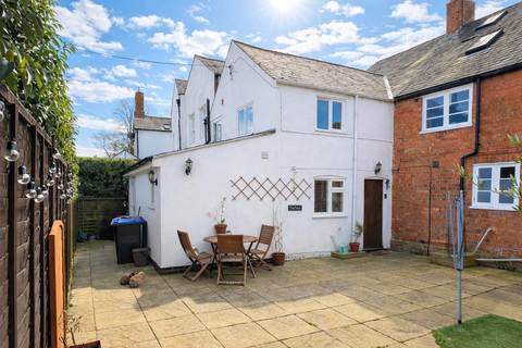 2 bedroom cottage to rent - Harborough Road, Market Harborough LE16