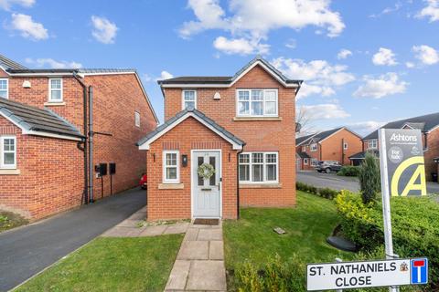 3 bedroom detached house for sale - St. Nathaniels Close, Platt Bridge, WN2