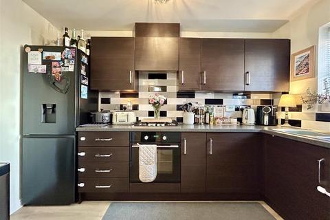 3 bedroom terraced house for sale, Bryan Budd Close, Rowley Regis