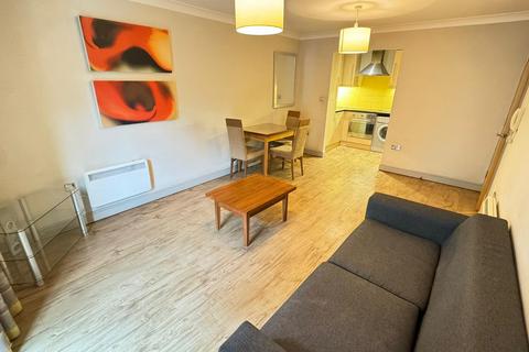 1 bedroom apartment to rent, St Thomas Place, Bristol, BS1